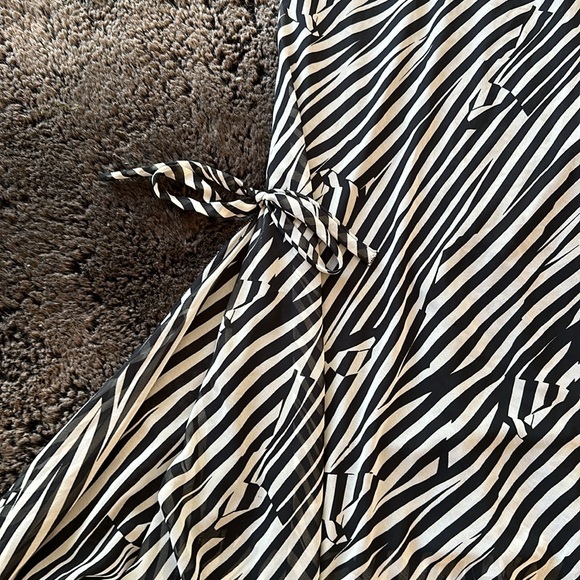 Georgiou studio dress 👗 - Picture 7 of 10